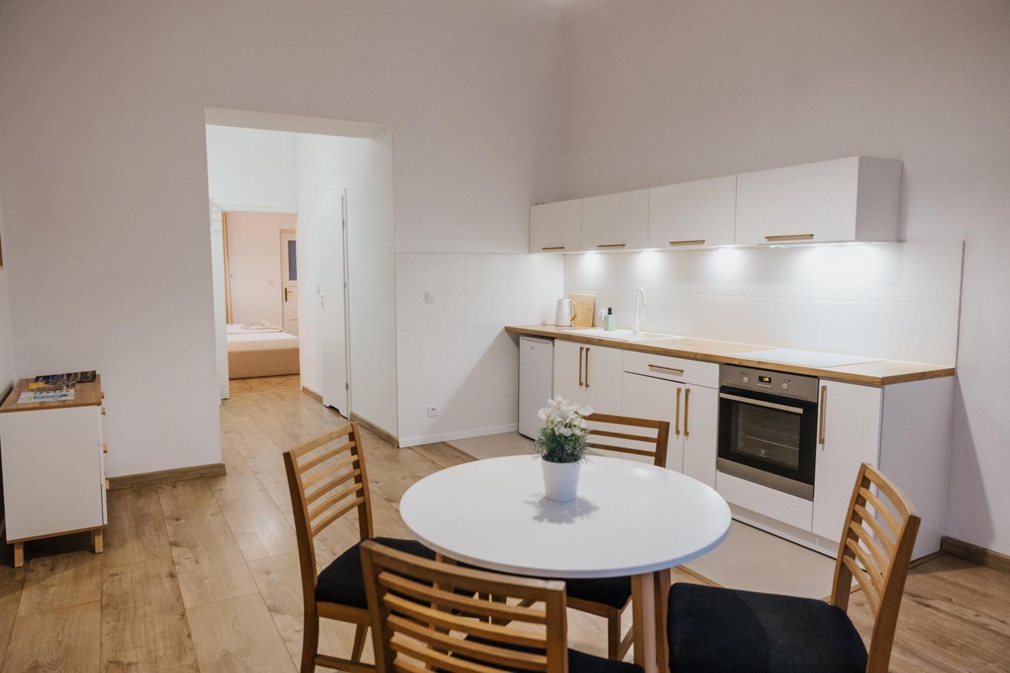 Atticus Apartments Kraków Eksteriør billede